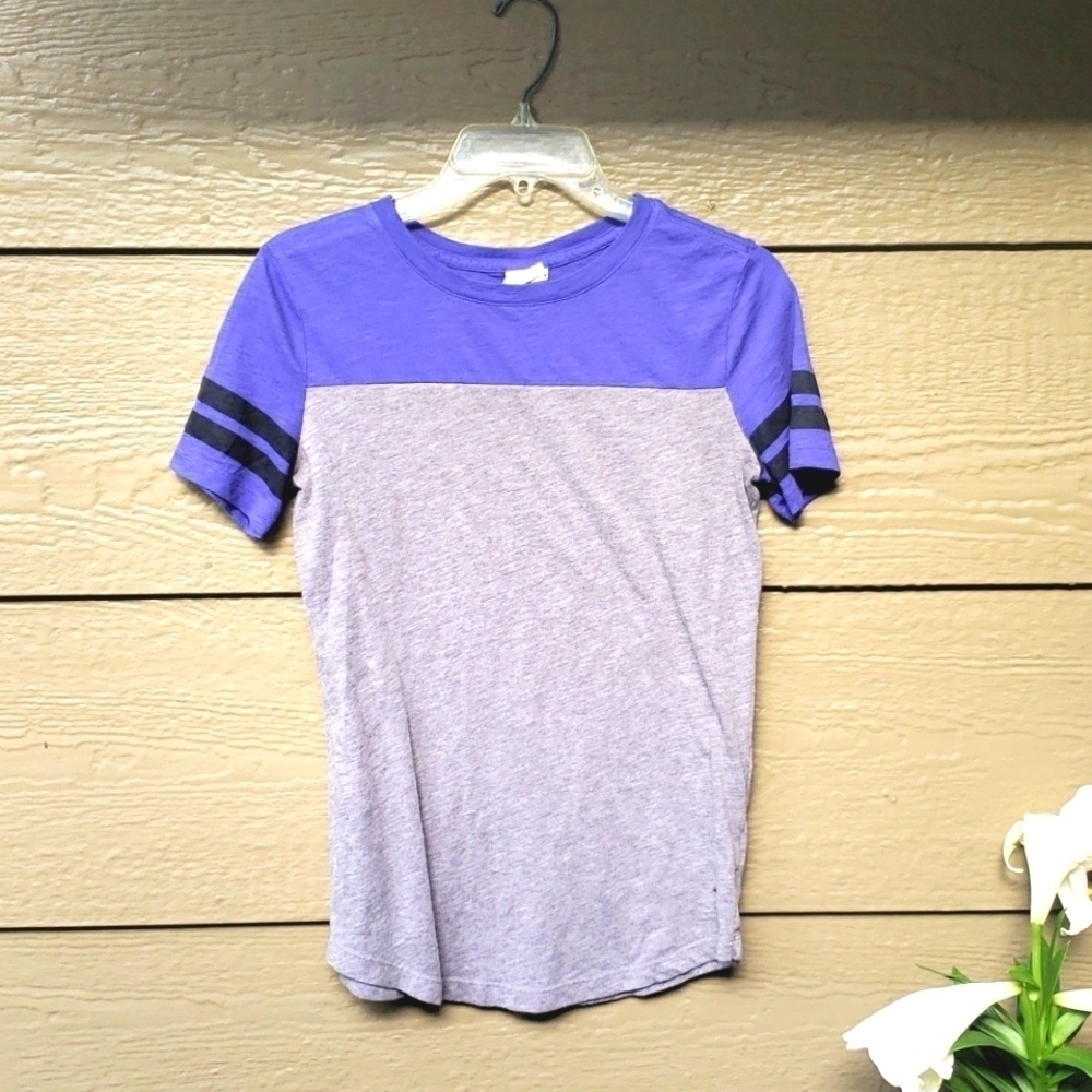 VS pink sporty tee blue gray black stripe XS